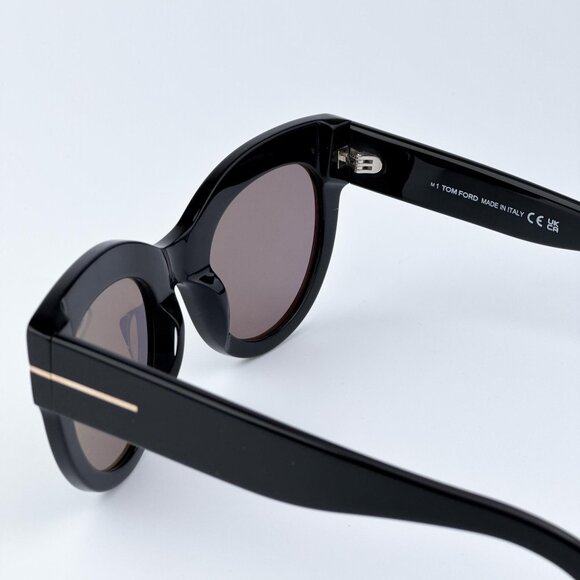 Tom Ford Women BRAND NEW Sunglasses LUCILLA Black Smoke Mirror Cat Eye FT1063/S - Picture 9 of 12